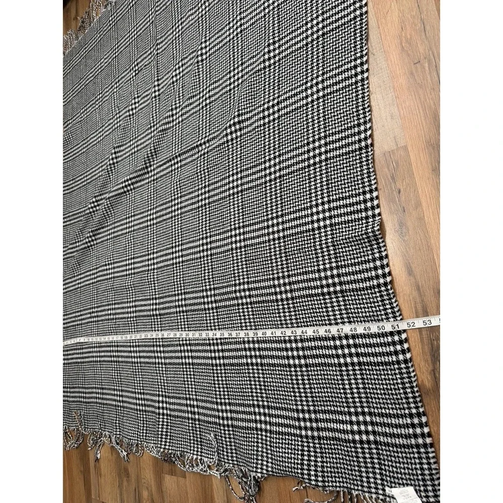 Pottery Barn Reversible Plaid Throw Blanket Fringe Black White Tan 50x60